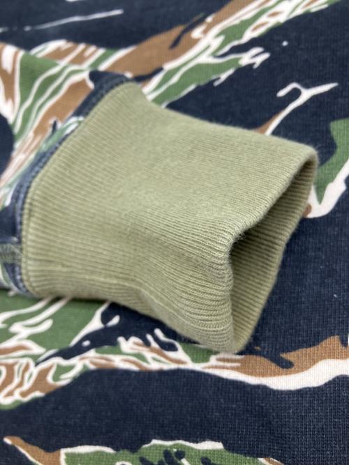 stussy（ステューシー）stussy (ステューシー) スウェット グリーン×ブラック サイズ:Sの古着・服飾アイテム