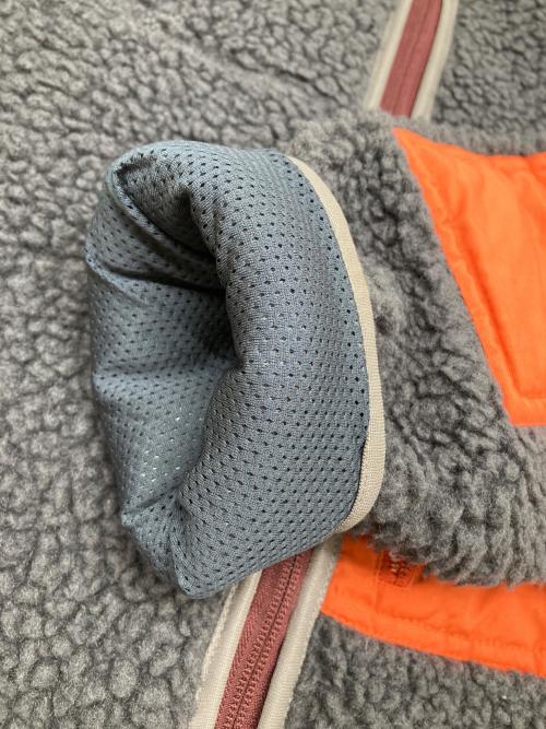 NON TOKYO（ノントーキョー）NON TOKYO (ノントーキョー) ボアジャケット グレー×オレンジ×イエロー サイズ:2 未使用品の古着・服飾アイテム