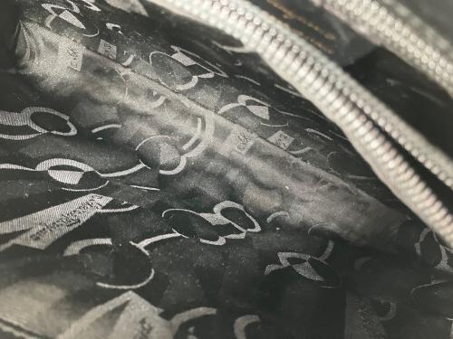 Salvatore Ferragamo（サルヴァトーレ フェラガモ）Salvatore Ferragamo (サルヴァトーレ フェラガモ) ショルダーバッグ ブラックの古着・服飾アイテム