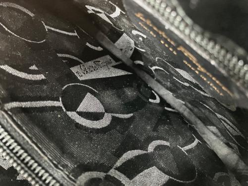 Salvatore Ferragamo（サルヴァトーレ フェラガモ）Salvatore Ferragamo (サルヴァトーレ フェラガモ) ショルダーバッグ ブラックの古着・服飾アイテム