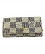 LOUIS VUITTONルイ ヴィトン）の古着「ダミエ・アズール　ミュルティクレ4」