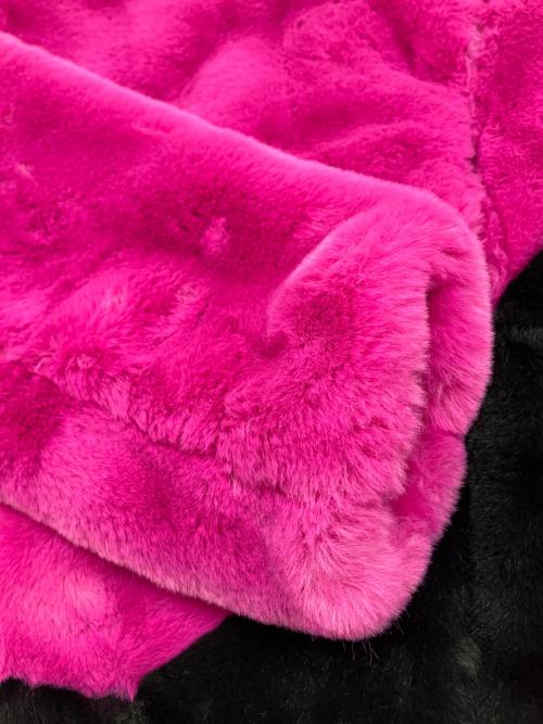 NIKE（ナイキ）NIKE (ナイキ) フェイクファージャケット ショッキングピンク サイズ:Ｍの古着・服飾アイテム