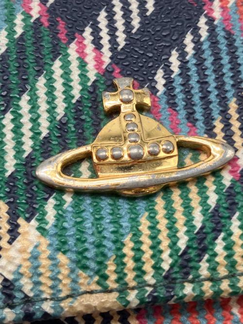 Vivienne Westwood（ヴィヴィアンウエストウッド）Vivienne Westwood (ヴィヴィアンウエストウッド) 2つ折り財布 マルチカラーの古着・服飾アイテム