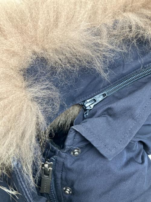 Pyrenex（ピレネックス）Pyrenex (ピレネックス) ファーダウンジャケット　BORDEAUX ネイビー サイズ:38の古着・服飾アイテム