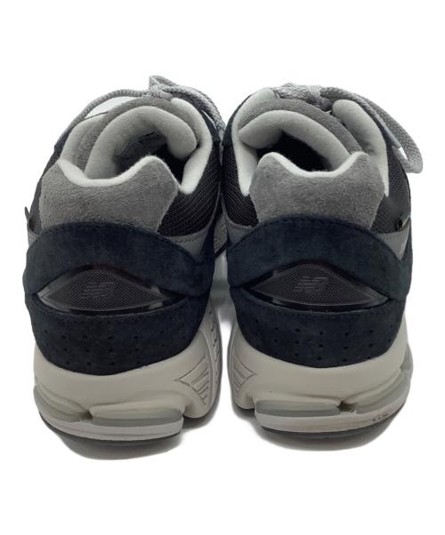 NEW BALANCE（ニューバランス）NEW BALANCE (ニューバランス) 2002R ローカットスニーカー ブラック サイズ:26.5の古着・服飾アイテム