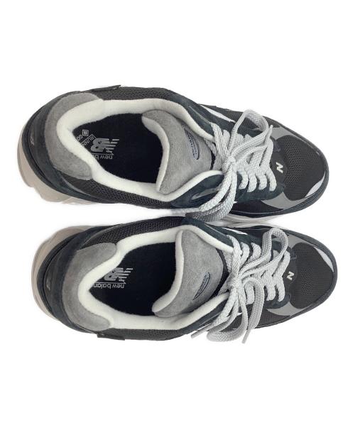 NEW BALANCE（ニューバランス）NEW BALANCE (ニューバランス) 2002R ローカットスニーカー ブラック サイズ:26.5の古着・服飾アイテム