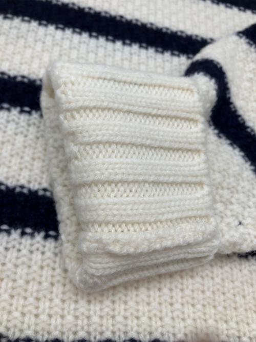 MACKINTOSH（マッキントッシュ）MACKINTOSH (マッキントッシュ) 厚手ニット ホワイト×ネイビー サイズ:L 未使用品の古着・服飾アイテム