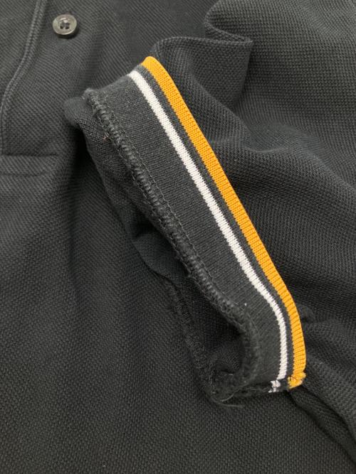 FRED PERRY（フレッドペリー）FRED PERRY (フレッドペリー) ポロシャツ ブラック サイズ:Ｍの古着・服飾アイテム