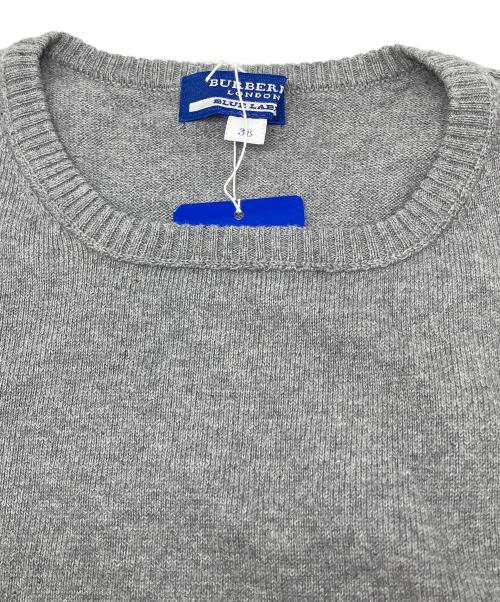 BURBERRY BLUE LABEL（バーバリー ブルー レーベル）BURBERRY BLUE LABEL (バーバリーロンドンブルーレーベル) 薄手ニット　Y2K グレー サイズ:38 未使用品の古着・服飾アイテム