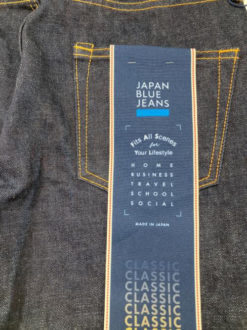 JAPAN BLUE JEANS（ジャパンブルージーンズ）JAPAN BLUE JEANS (ジャパンブルージーンズ) デニムパンツ　クラシックストレートモデル 14.8oz ハードデニム セルヴィッチ インディゴ サイズ:28 未使用品の古着・服飾アイテム