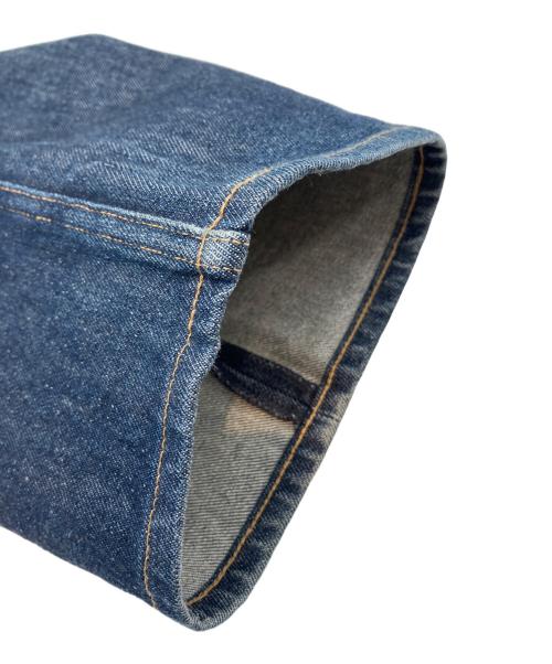 AURALEE（オーラリー）AURALEE (オーラリー) デニムパンツ　HARD TWIST DENIM 5P PANTS インディゴ サイズ:32の古着・服飾アイテム