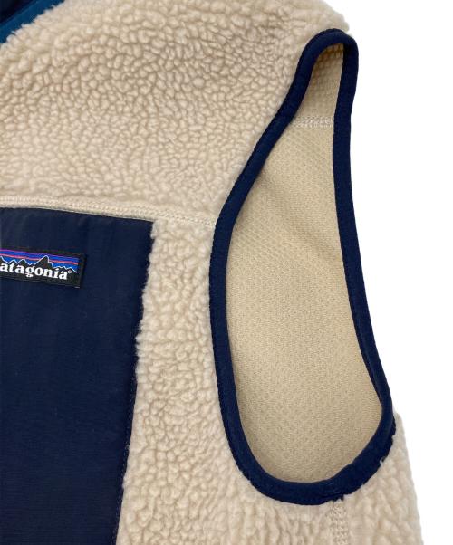 Patagonia（パタゴニア）Patagonia (パタゴニア) ボアベスト Classic Retro-X Vest アイボリー サイズ:Ｍの古着・服飾アイテム