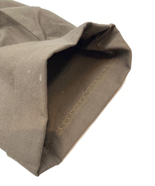 LAUREN RALPH LAUREN（ローレンラルフローレン）LAUREN RALPH LAUREN (ローレンラルフローレン) 80sタックパンツ 緑タグ 古着 オリーブ サイズ:W36×L30の古着・服飾アイテム