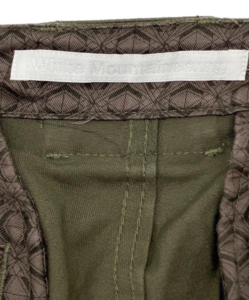WHITE MOUNTAINEERING（ホワイトマウンテ二アニング）WHITE MOUNTAINEERING (ホワイトマウンテ二アニング) ボンテージカーゴパンツ　2017AW カーキの古着・服飾アイテム