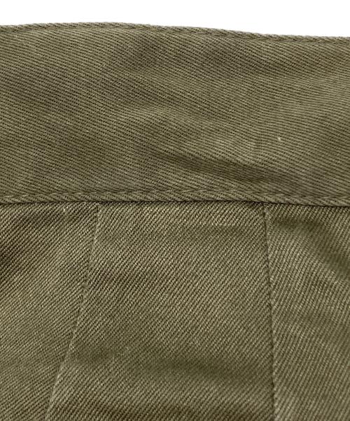 WHITE MOUNTAINEERING（ホワイトマウンテ二アニング）WHITE MOUNTAINEERING (ホワイトマウンテ二アニング) ボンテージカーゴパンツ　2017AW カーキの古着・服飾アイテム