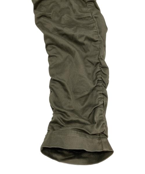 WHITE MOUNTAINEERING（ホワイトマウンテ二アニング）WHITE MOUNTAINEERING (ホワイトマウンテ二アニング) ボンテージカーゴパンツ　2017AW カーキの古着・服飾アイテム