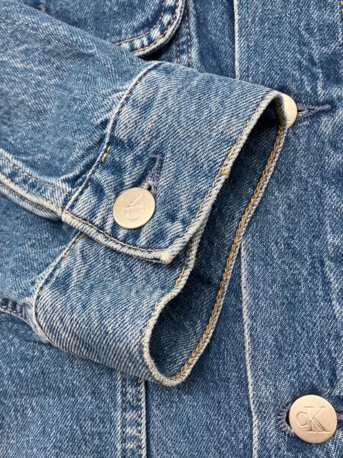 Calvin Klein Jeans（カルバンクラインジーンズ）Calvin Klein Jeans (カルバンクラインジーンズ) デニムジャケット インディゴ サイズ:XLの古着・服飾アイテム