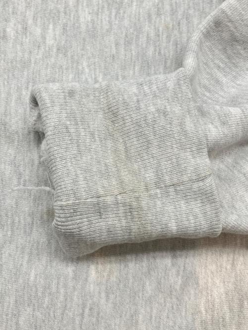 Champion REVERSE WEAVE（チャンピオン リバース ウィーブ）Champion REVERSE WEAVE (チャンピオン リバース ウィーブ) 00sカレッジスウェット　古着 ライトグレー サイズ:Ｍの古着・服飾アイテム