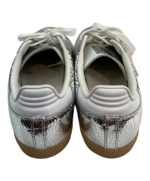 adidas（アディダス）adidas (アディダス) SAMBA OG シルバー サイズ:25cmの古着・服飾アイテム