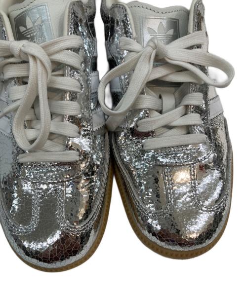 adidas（アディダス）adidas (アディダス) SAMBA OG シルバー サイズ:25cmの古着・服飾アイテム