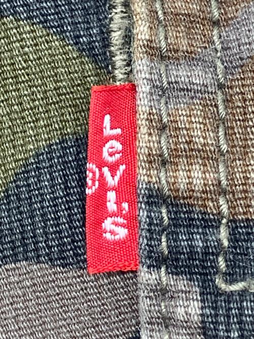 LEVI'S（リーバイス）LEVI'S (リーバイス) 00sカモフラカーゴパンツ　2008年9月製 カーキ×ブラック サイズ:W30の古着・服飾アイテム