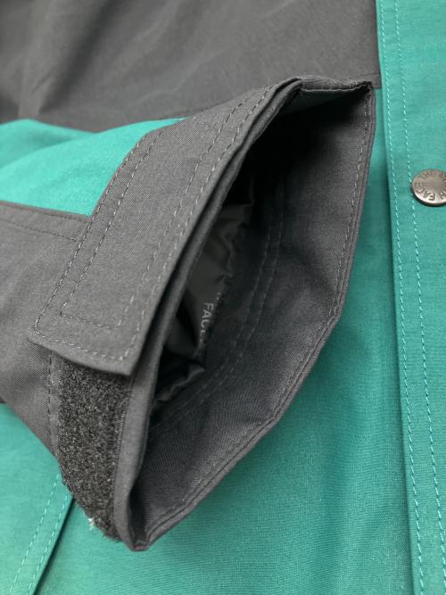 THE NORTH FACE（ザ ノース フェイス）THE NORTH FACE (ザ ノース フェイス) マウンテンパーカー　マウンテンライトジャケット　GORE-TEX グリーン×ブラック サイズ:XLの古着・服飾アイテム