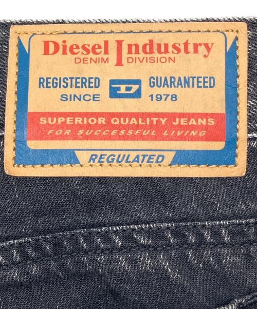 DIESEL（ディーゼル）DIESEL (ディーゼル) Bootcut And Flare Jeans　	24SS ブラック サイズ:W27×L28の古着・服飾アイテム