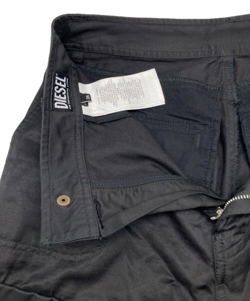 DIESEL（ディーゼル）DIESEL (ディーゼル) P-MALVAROSA-NEW ブラック サイズ:38の古着・服飾アイテム