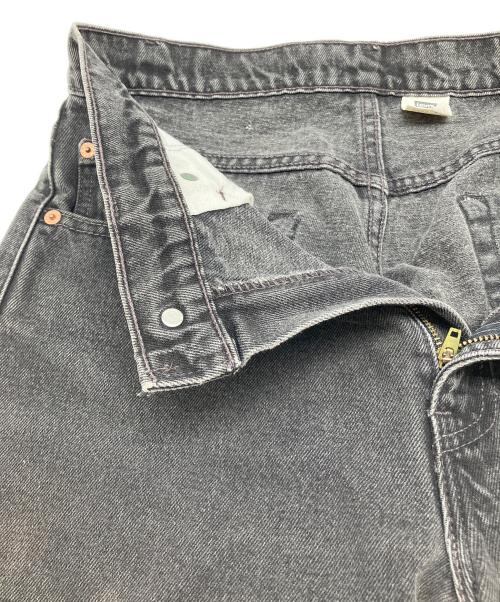 LEVI'S（リーバイス）LEVI'S (リーバイス) 90s 505デニムパンツ 1997年12月製 釦裏511 古着 タバコ臭有 ブラック サイズ:W31×L32の古着・服飾アイテム