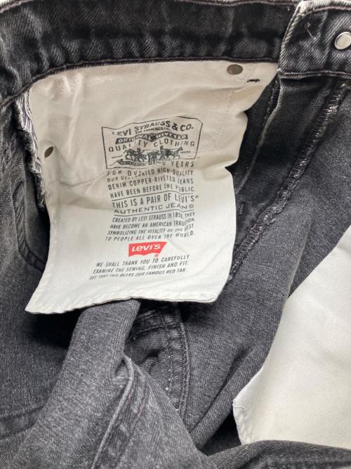 LEVI'S（リーバイス）LEVI'S (リーバイス) 90s 505デニムパンツ 1997年12月製 釦裏511 古着 タバコ臭有 ブラック サイズ:W31×L32の古着・服飾アイテム