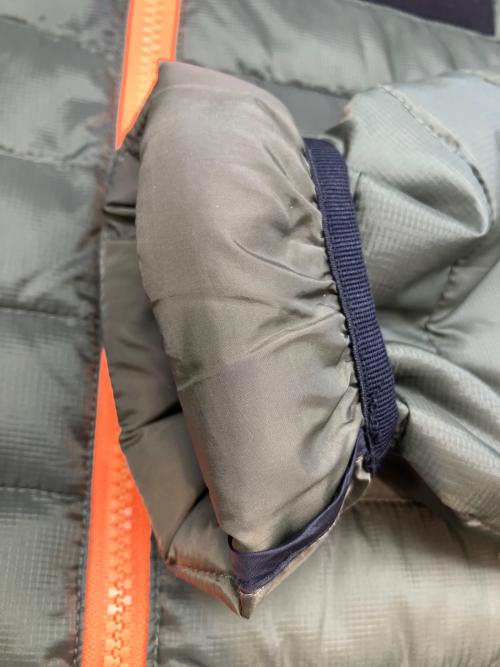 DIESEL（ディーゼル）DIESEL (ディーゼル) 中綿ジャケット カーキ×ブラック サイズ:14の古着・服飾アイテム