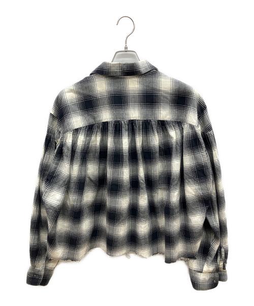 AiE（エーアイイー）AiE (エーアイイー) 長袖シャツ ホワイト×ブラック サイズ:Lの古着・服飾アイテム