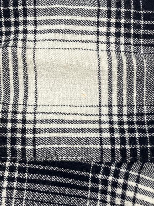 AiE（エーアイイー）AiE (エーアイイー) 長袖シャツ ホワイト×ブラック サイズ:Lの古着・服飾アイテム