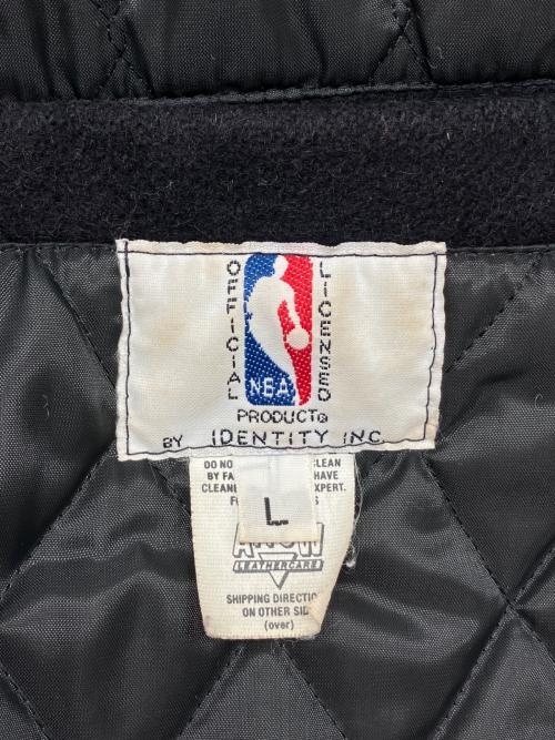 NBA OFFICIAL LICENSED（エヌビーエー・オフィシャル・ライセンスト）NBA OFFICIAL LICENSED (エヌビーエー・オフィシャル・ライセンスト) 90sスタジャン　シカゴ・ブルズ　USA製　古着 レッド×ブラック サイズ:Lの古着・服飾アイテム