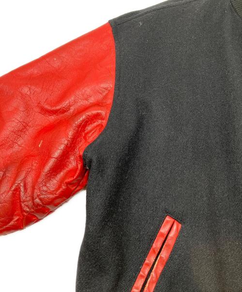 NBA OFFICIAL LICENSED（エヌビーエー・オフィシャル・ライセンスト）NBA OFFICIAL LICENSED (エヌビーエー・オフィシャル・ライセンスト) 90sスタジャン　シカゴ・ブルズ　USA製　古着 レッド×ブラック サイズ:Lの古着・服飾アイテム