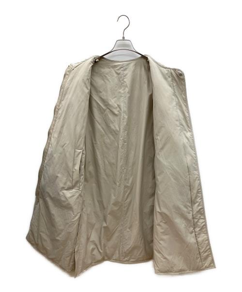 U.A. GreenLabelRelaxing（ユナイテッドアローズグリーンレーベル リラクシング）U.A. GreenLabelRelaxing (ユナイテッドアローズグリーンレーベル リラクシング) ダウン リバーシブル キルト コート アイボリー サイズ:38の古着・服飾アイテム