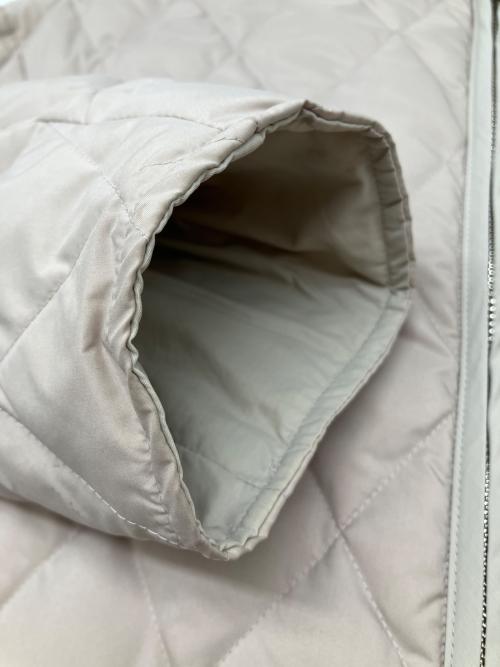 U.A. GreenLabelRelaxing（ユナイテッドアローズグリーンレーベル リラクシング）U.A. GreenLabelRelaxing (ユナイテッドアローズグリーンレーベル リラクシング) ダウン リバーシブル キルト コート アイボリー サイズ:38の古着・服飾アイテム