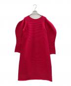 PLEATS PLEASEプリーツプリーズ）の古着「ニットワンピース」｜ショッキングピンク