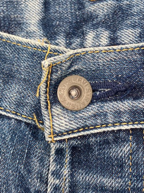LEVI'S（リーバイス）LEVI'S (リーバイス) 90s 復刻702XXセルビッチデニムパンツ ボタン裏J22 赤耳 古着 インディゴ サイズ:W29×L34の古着・服飾アイテム