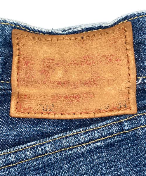 LEVI'S（リーバイス）LEVI'S (リーバイス) 90s 復刻702XXセルビッチデニムパンツ ボタン裏J22 赤耳 古着 インディゴ サイズ:W29×L34の古着・服飾アイテム