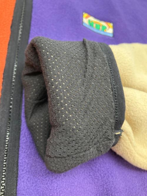 HUF（ハフ）HUF (ハフ) フリースジャケット マルチカラー サイズ:Sの古着・服飾アイテム