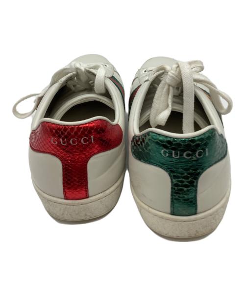 GUCCI（グッチ）GUCCI (グッチ) 	ACE BEE SHEAKER ホワイト×レッド×グリーン サイズ:23の古着・服飾アイテム