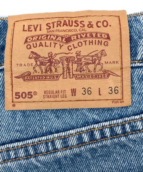 LEVI'S（リーバイス）LEVI'S (リーバイス) 90s 505ストレートデニムパンツ　1997年5月製　釦裏527 インディゴ サイズ:W36×L36の古着・服飾アイテム