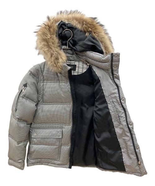 BURBERRY BLACK LABEL（バーバリーブラックレーベル）BURBERRY BLACK LABEL (バーバリーブラックレーベル) ダウンジャケット　袖着脱可能 グレー サイズ:Ｍの古着・服飾アイテム
