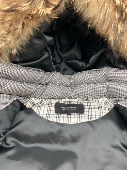 BURBERRY BLACK LABEL（バーバリーブラックレーベル）BURBERRY BLACK LABEL (バーバリーブラックレーベル) ダウンジャケット　袖着脱可能 グレー サイズ:Ｍの古着・服飾アイテム