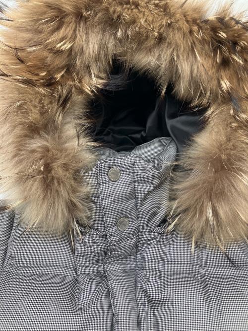 BURBERRY BLACK LABEL（バーバリーブラックレーベル）BURBERRY BLACK LABEL (バーバリーブラックレーベル) ダウンジャケット　袖着脱可能 グレー サイズ:Ｍの古着・服飾アイテム