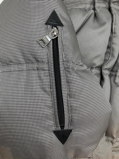 BURBERRY BLACK LABEL（バーバリーブラックレーベル）BURBERRY BLACK LABEL (バーバリーブラックレーベル) ダウンジャケット　袖着脱可能 グレー サイズ:Ｍの古着・服飾アイテム