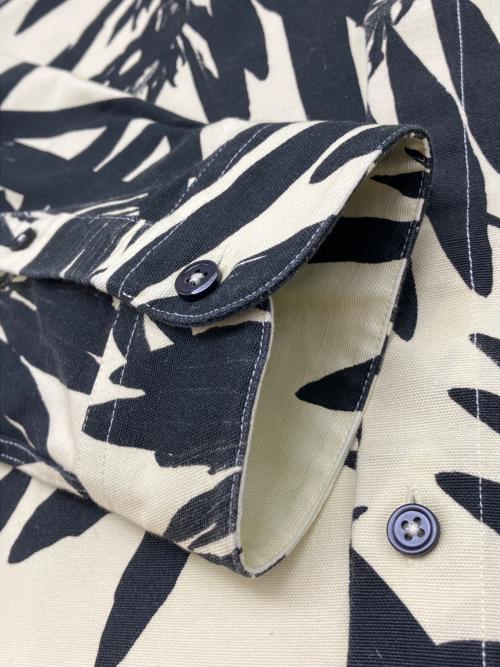 jacquemus（ジャックムス）jacquemus (ジャックムス) 長袖シャツ ブラック×イエロー サイズ:48の古着・服飾アイテム
