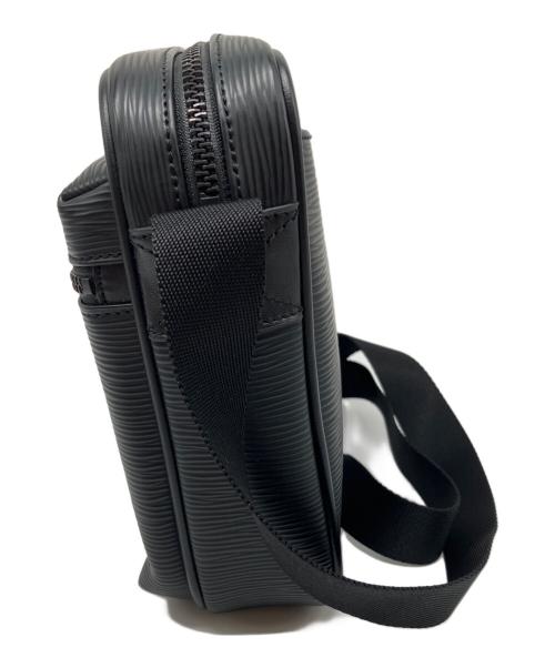 Vivienne Westwood（ヴィヴィアンウエストウッド）Vivienne Westwood (ヴィヴィアンウエストウッド) フロウ ブラックの古着・服飾アイテム