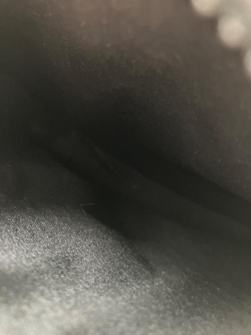 Vivienne Westwood（ヴィヴィアンウエストウッド）Vivienne Westwood (ヴィヴィアンウエストウッド) フロウ ブラックの古着・服飾アイテム